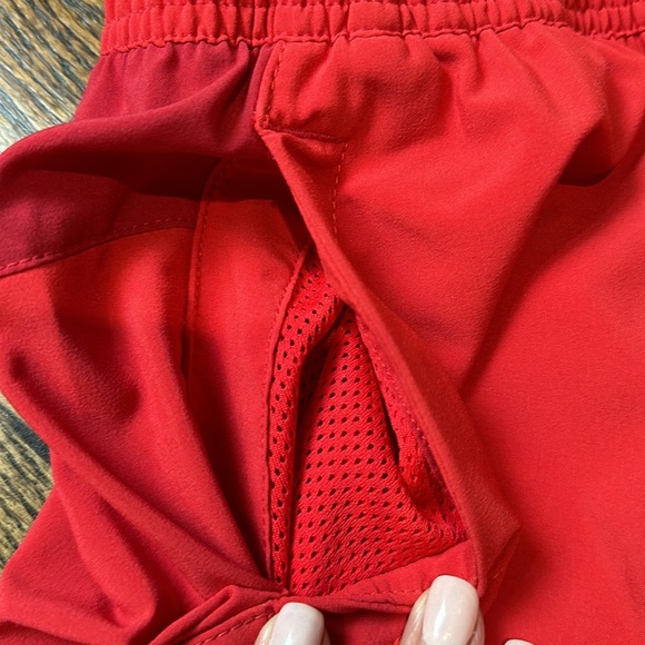 Red Nike board shorts - Picture 4 of 8